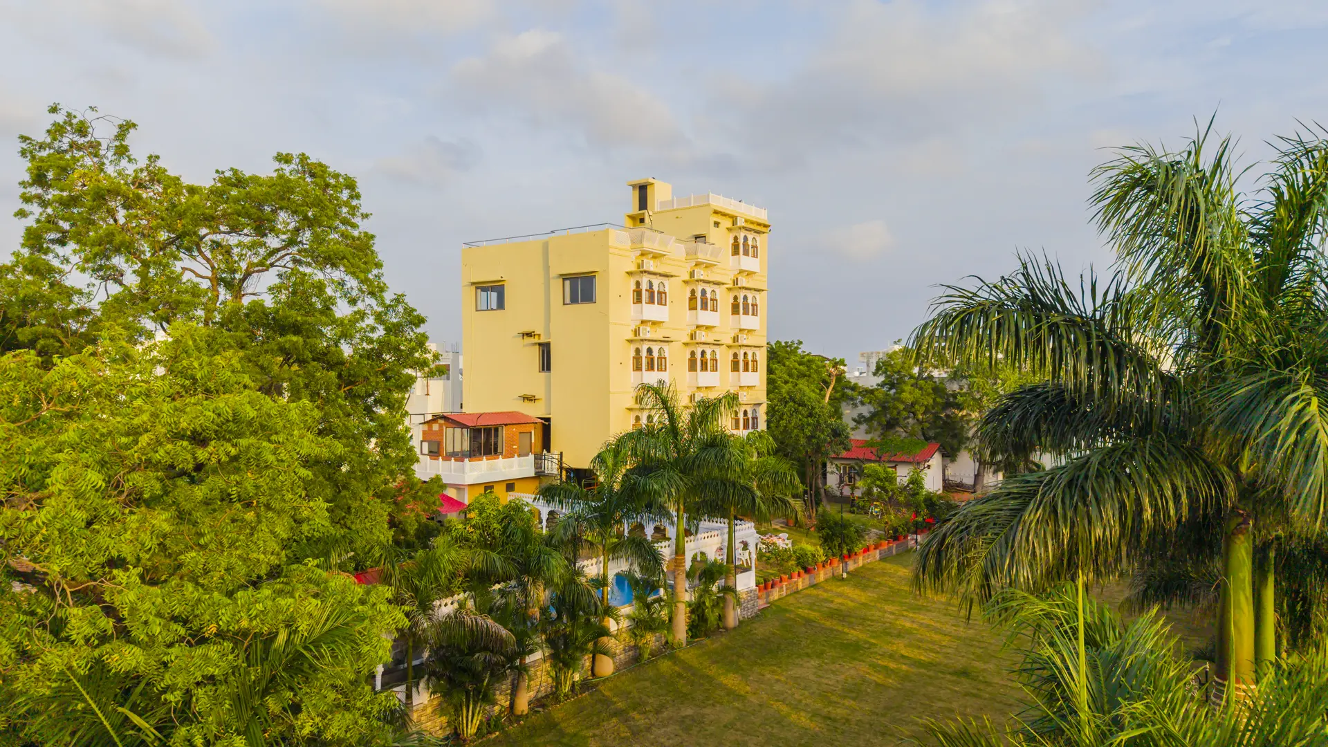 Manas Resort Arrival